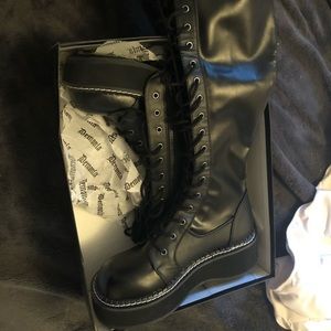 Demonia 375 Emily Boots
